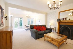 Photo 27- click for photo gallery